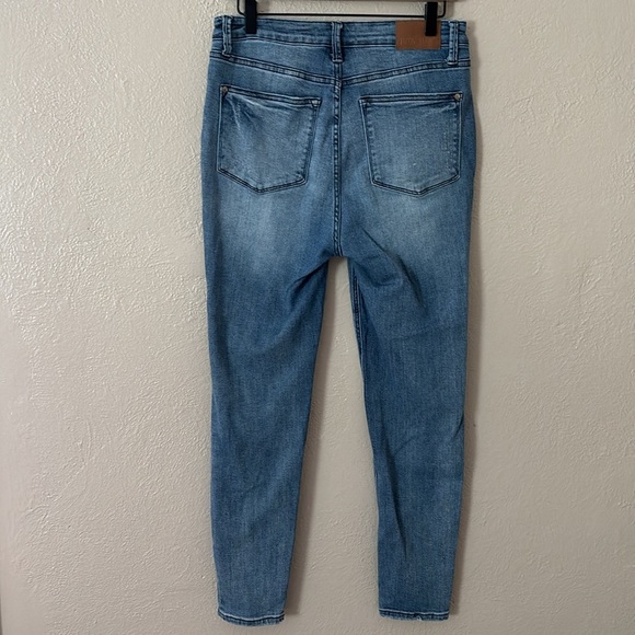 Women’s Judy Blue Skinny Fit Jeans, 13/31, Medium Wash - Picture 7 of 11